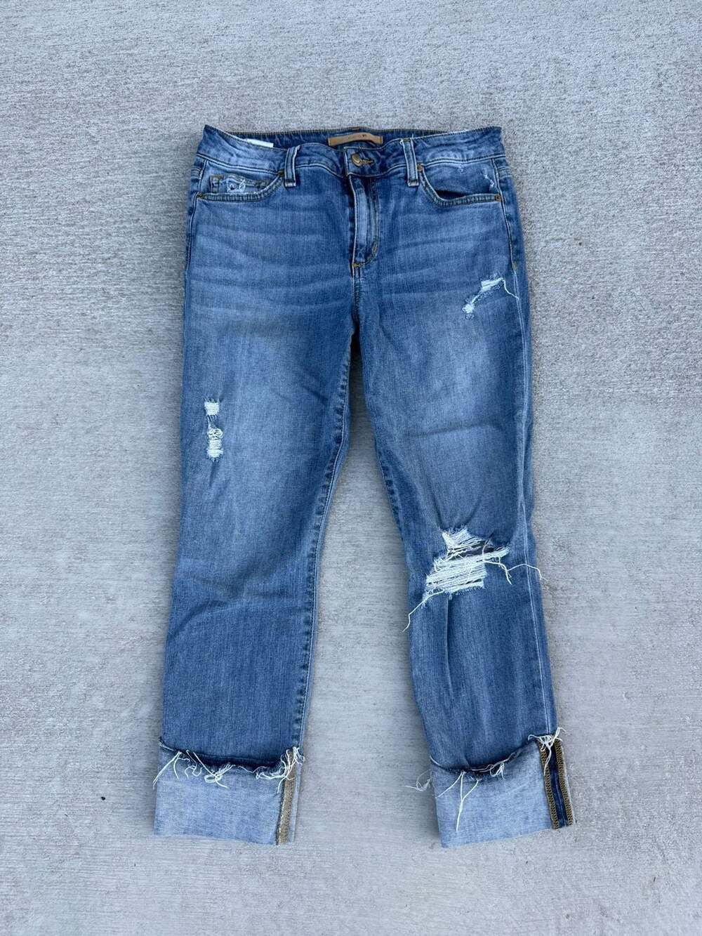 Joe's Jeans Wakley Skinny Crop Size 28 Distressed Cuff